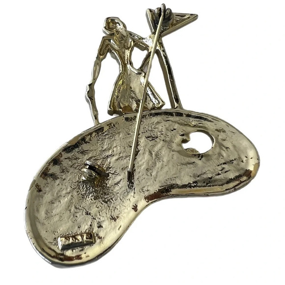 AJC Female Golfer Brooch Matte Shiny Vintage. - Picture 5 of 5
